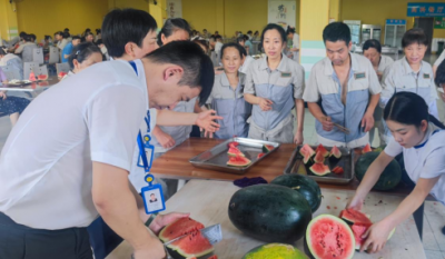 战高温，送清冷，爱心传递沁人心